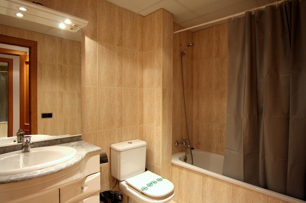 Be Mate Paseo De Gracia Aparthotel 3*